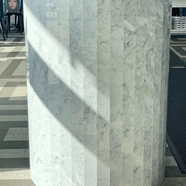 Baarilett marmorist Carrara C