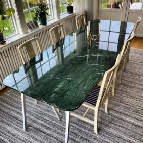 Dining table made of marble Verde Guatemala